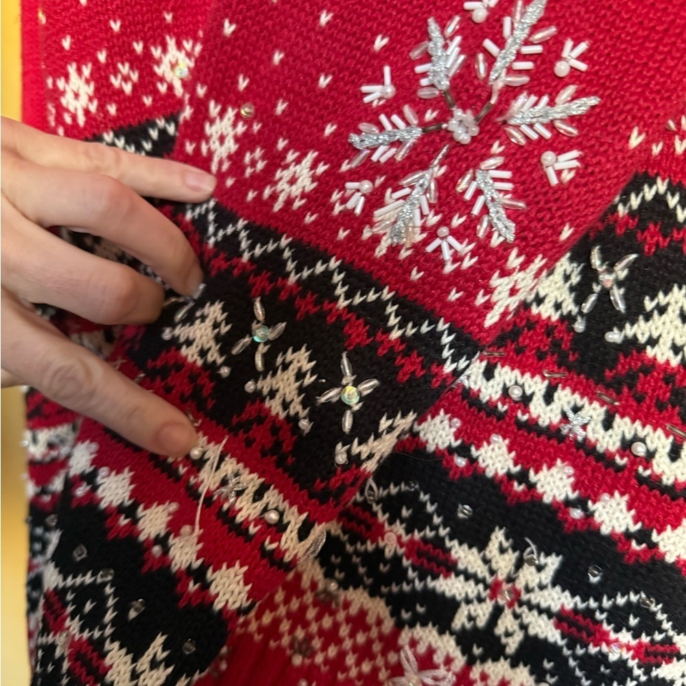 Heirloom Collectables 2004 Holiday Theme Sweater- Size L - Picture 8 of 9